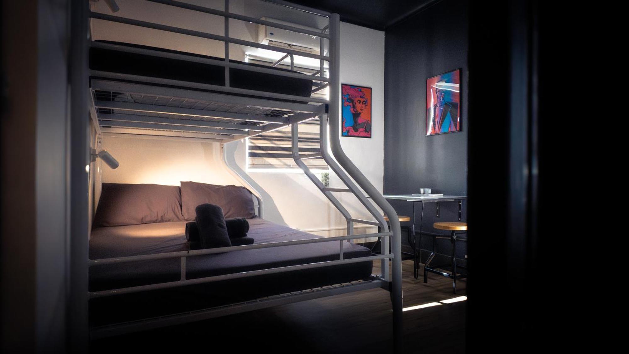 Brisbane Quarters Hostel ภายนอก รูปภาพ