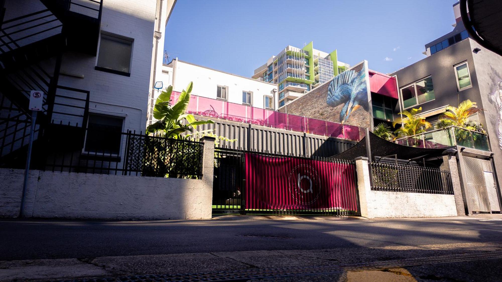 Brisbane Quarters Hostel ภายนอก รูปภาพ